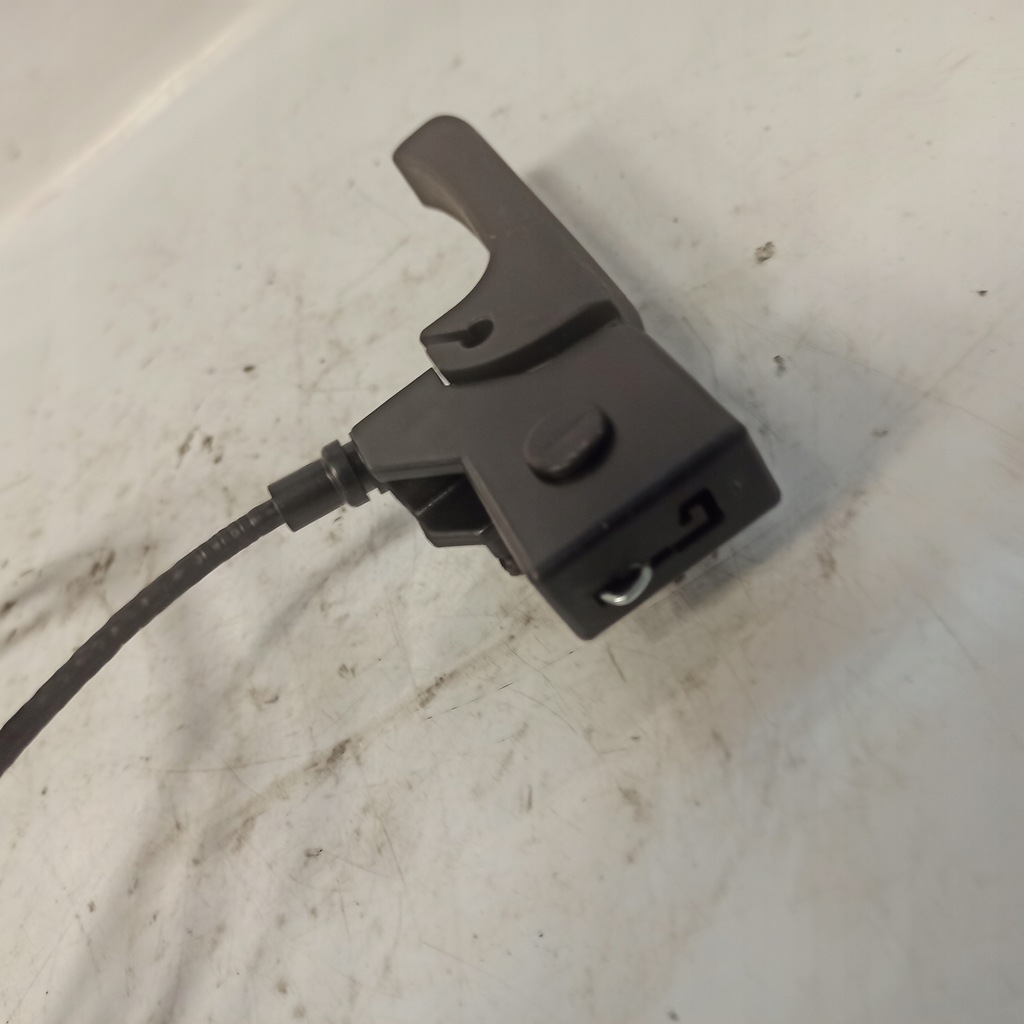 фото №5, Opel astra k v 1.2t трос cięgło капот ручка 39130883