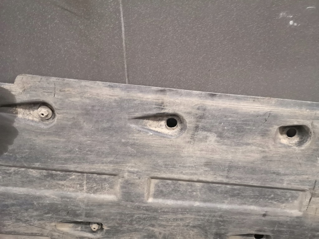 фото №12, Защита подвеска правая audi a8 d3 4e0825206d