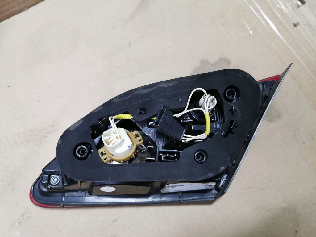 фото №13, Лампа задня задня l p opel astra iv j 4 gtc org