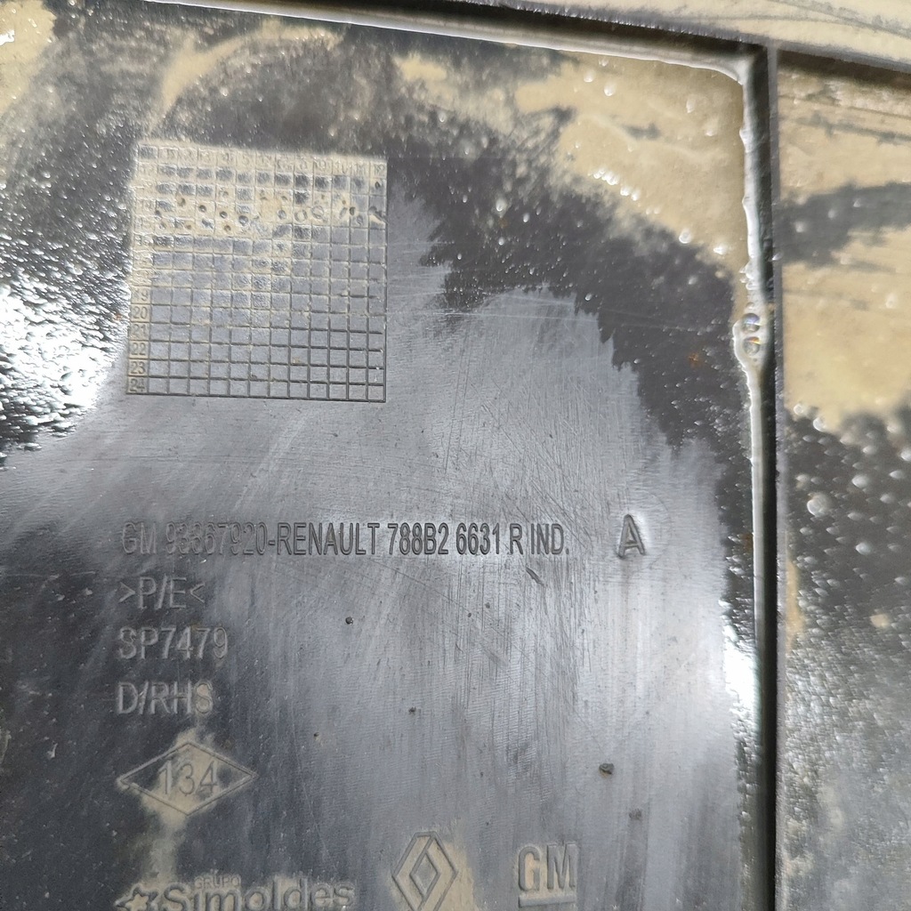 фото №7, Opel vivaro 2016 задняя сторона правая мат багажника do кузов pickup