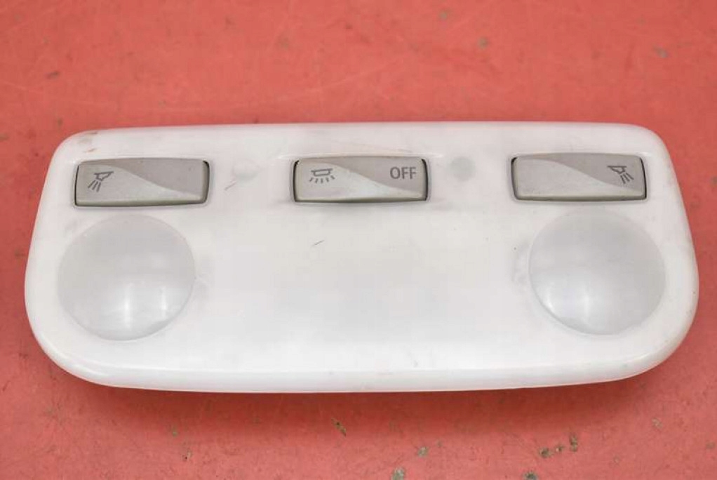 фото №1, Лампа освещение салона задняя 264300008r renault megane scenic 3 iii 09-12