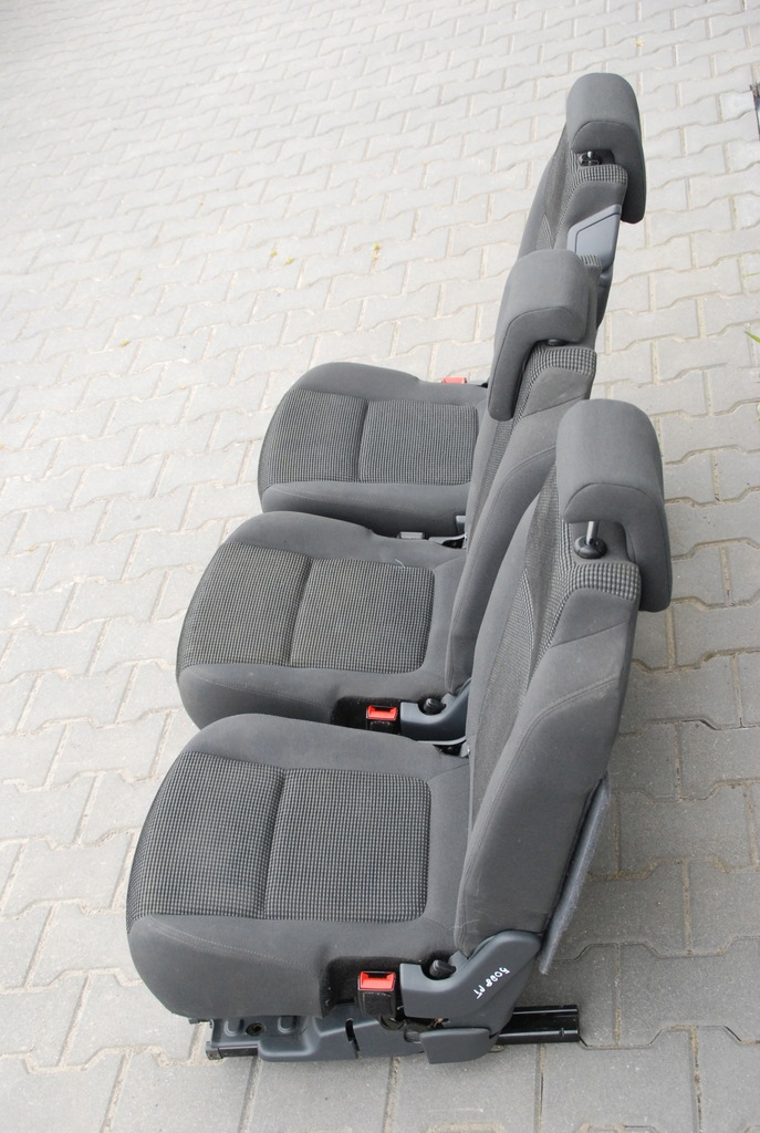 фото №5, Сиденье задняя задний середина peugeot 5008 i