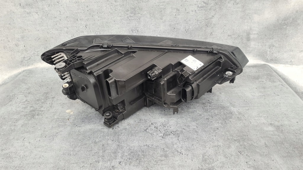 фото №3, Лампа перед левая vw touran 3 full led