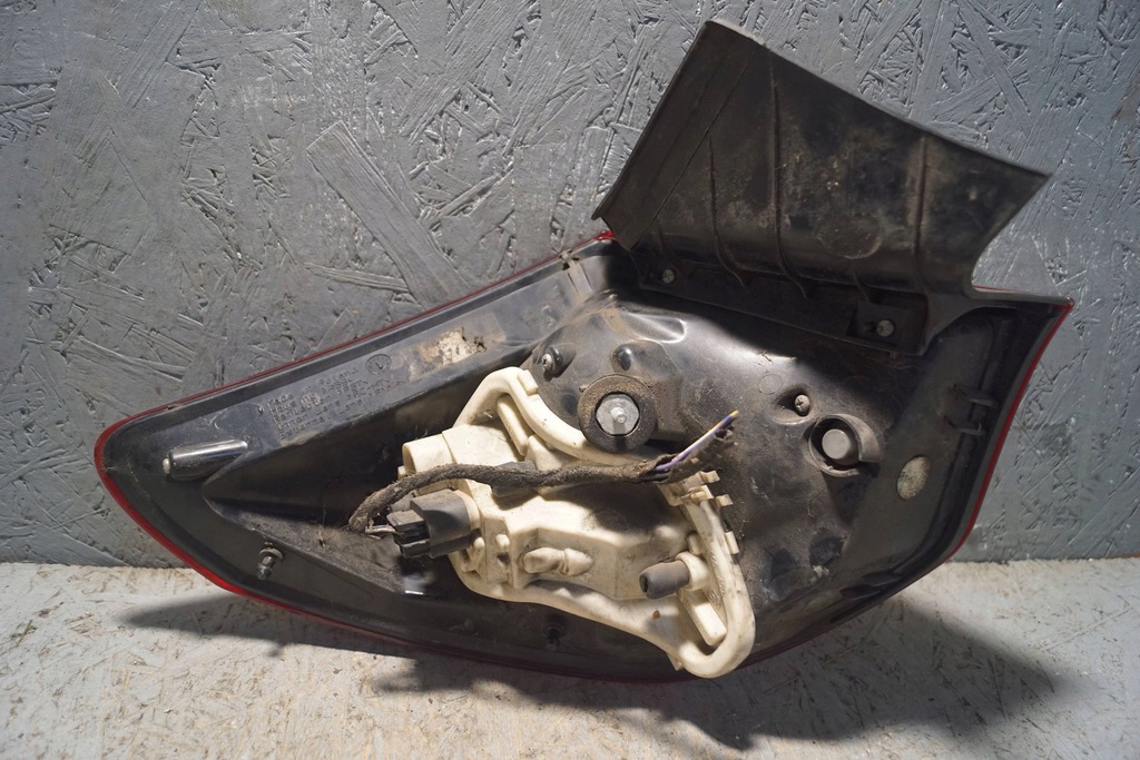 фото №15, Opel astra j лампа правий задня s2011