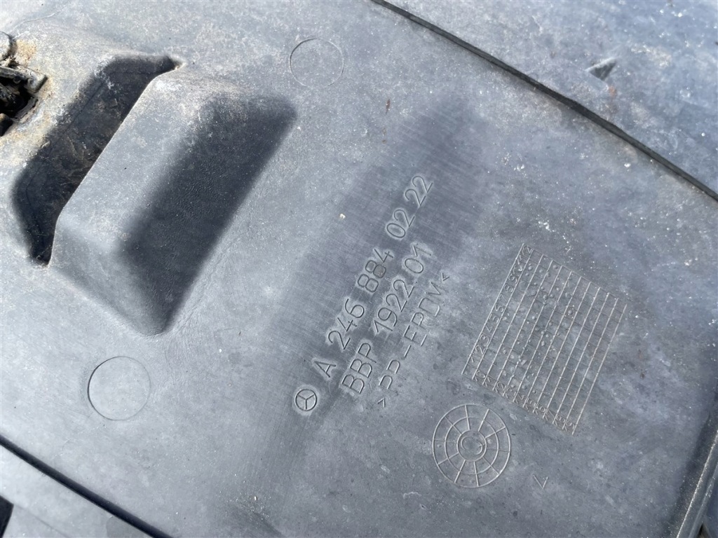 фото №7, Підкрилок правий перед праве передні mercedes w246 w 246 lift