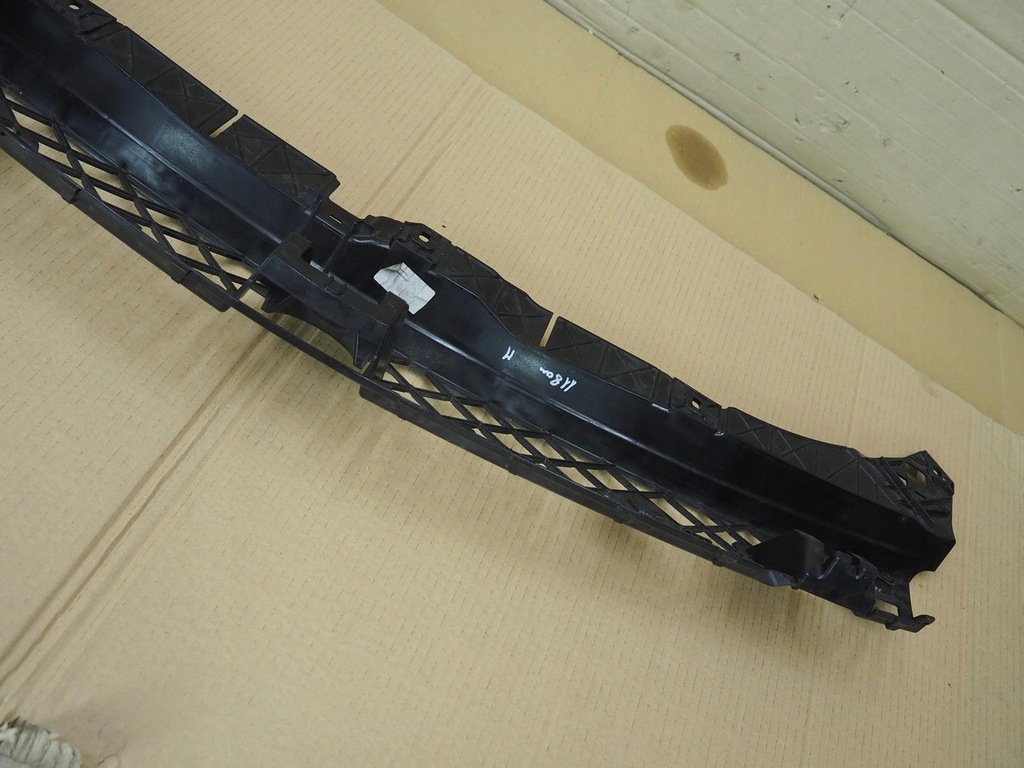 фото №14, Mercedes b-klasa w247 верхній підсилювач бампера