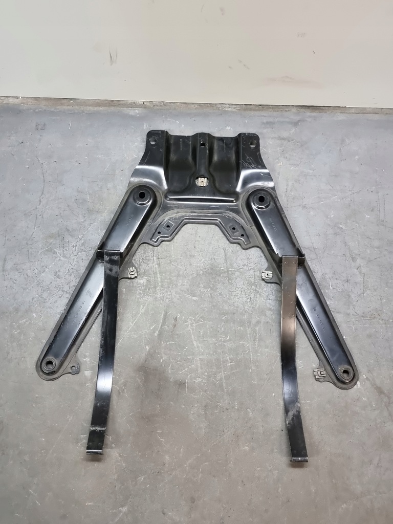 фото №1, Porsche 911 991 усилитель рама передняя