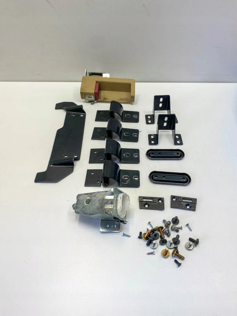 Купити Частини кузов mercedes-benz sl r129 a1296840179 23574733 5.0l