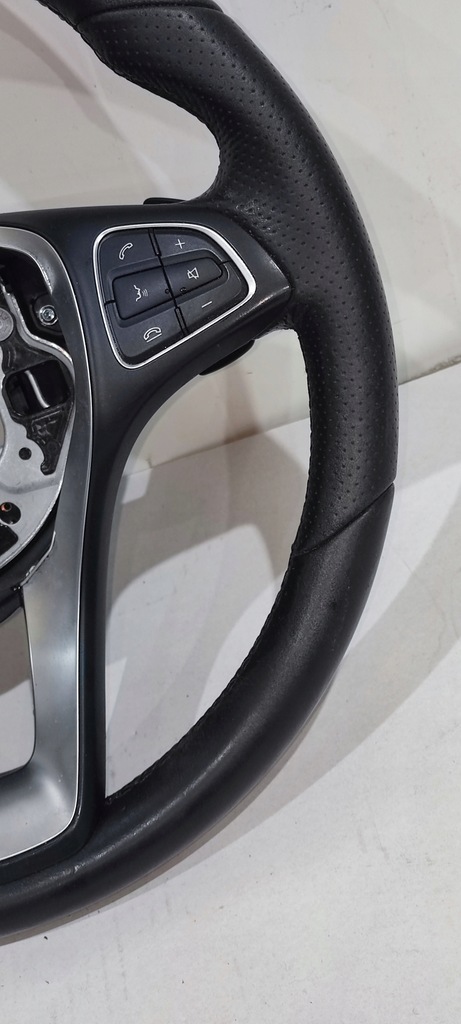 фото №4, Mercedes w205 воздуховод лепестки переключения кожа a0004600507