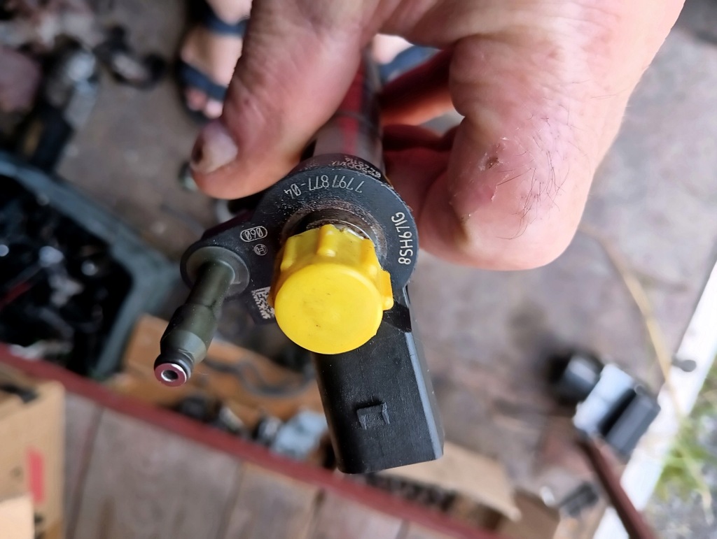 фото №4, Bmw 1 e87 e90 e91 e60 2.0d інжектор форсунка форсунки 7797877