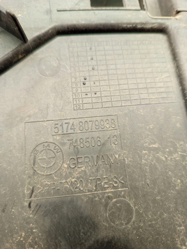 Bmw m8 f91 f92 g14 g15 8079938 права сторона дроти повітря в Україні