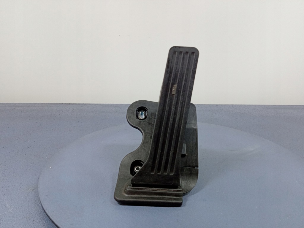 фото №1, Mazda 3 iii bm педаль потенціометр газу ghp941600c