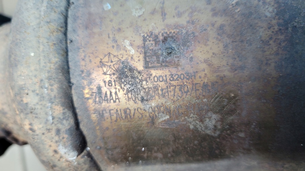 фото №8, Dodge challenger sxt 3.6l 19r катализатор левый 1819681x 734aa