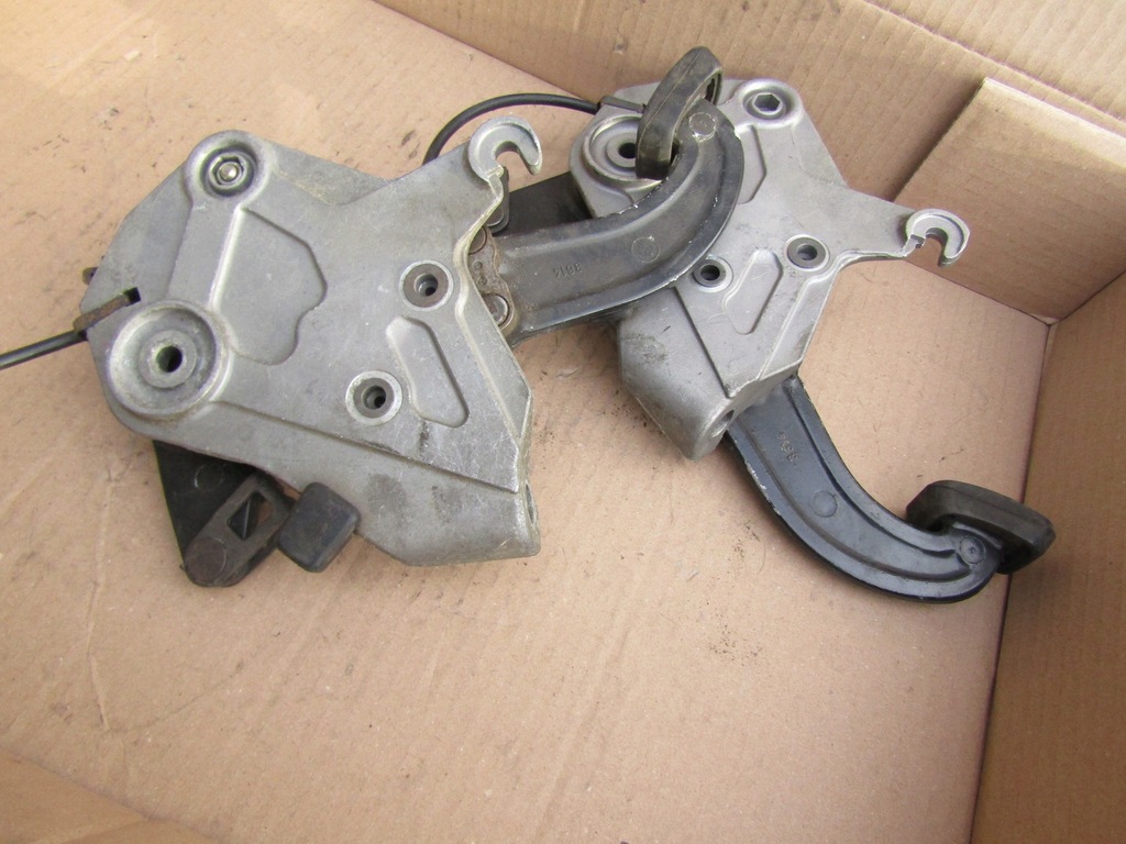 фото №11, 1 mercedes w124 w202 педаль рычаг трос механизм тормоза ручного