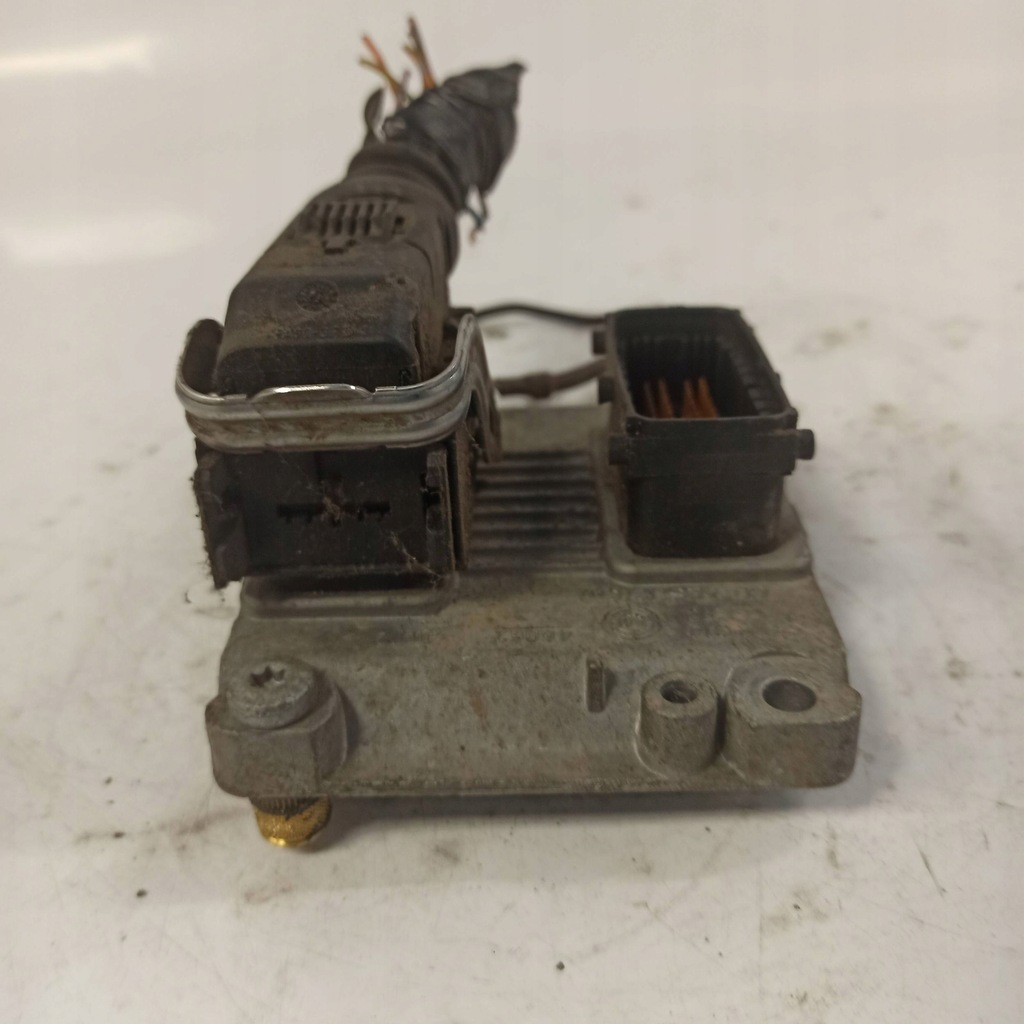 фото №9, Opel agila a 1.0 блок керування двигуна 0261206273