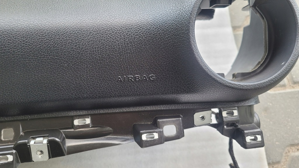 фото №9, Консоль mercedes w213 dbge030307 europa оригинал демонтаж