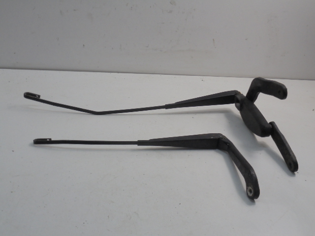 фото №1, Lancia thesis 841 рычаг дворники