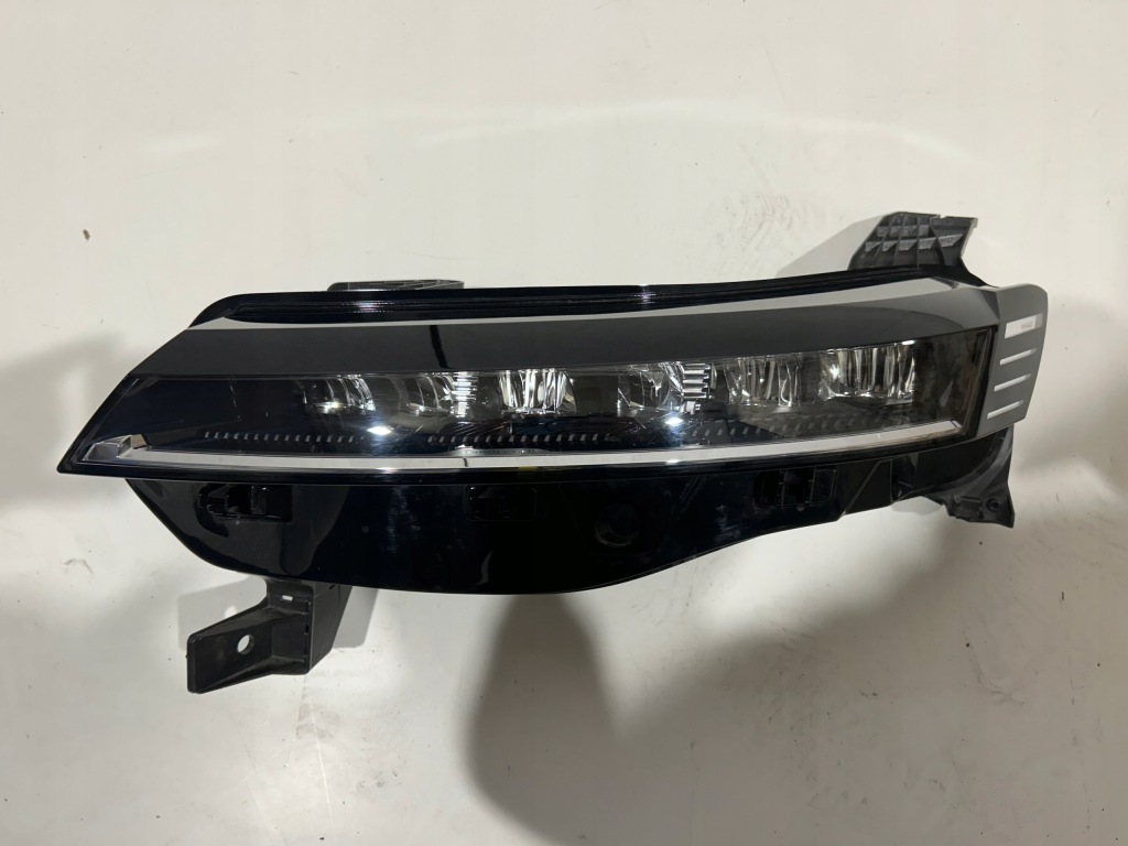 Купить Renault megane v e-tech фара передняя перед левая full led 260606256r