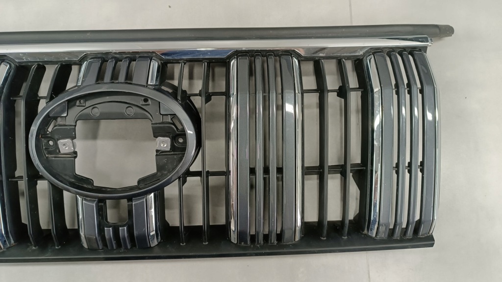 Бампер перед передній toyota land cruiser j150 рестайлінг  18- / + решітка радіатора Київ