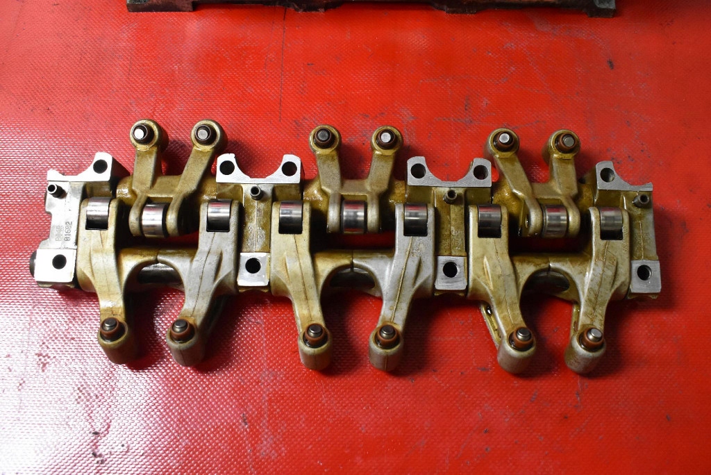 фото №13, Головка двигуна 4663894t chrysler 300m 300 m 3.5 v6 252 km 98-04