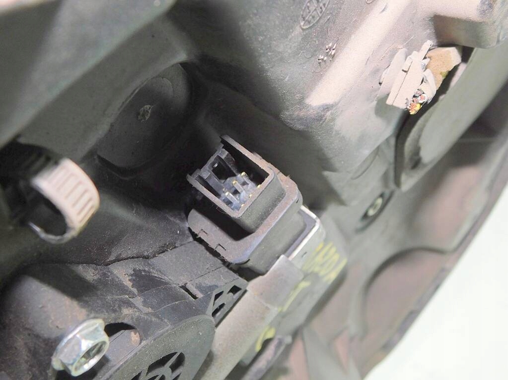 фото №5, Mazda 3 bk 03-09 hb підйомник скло правий задня