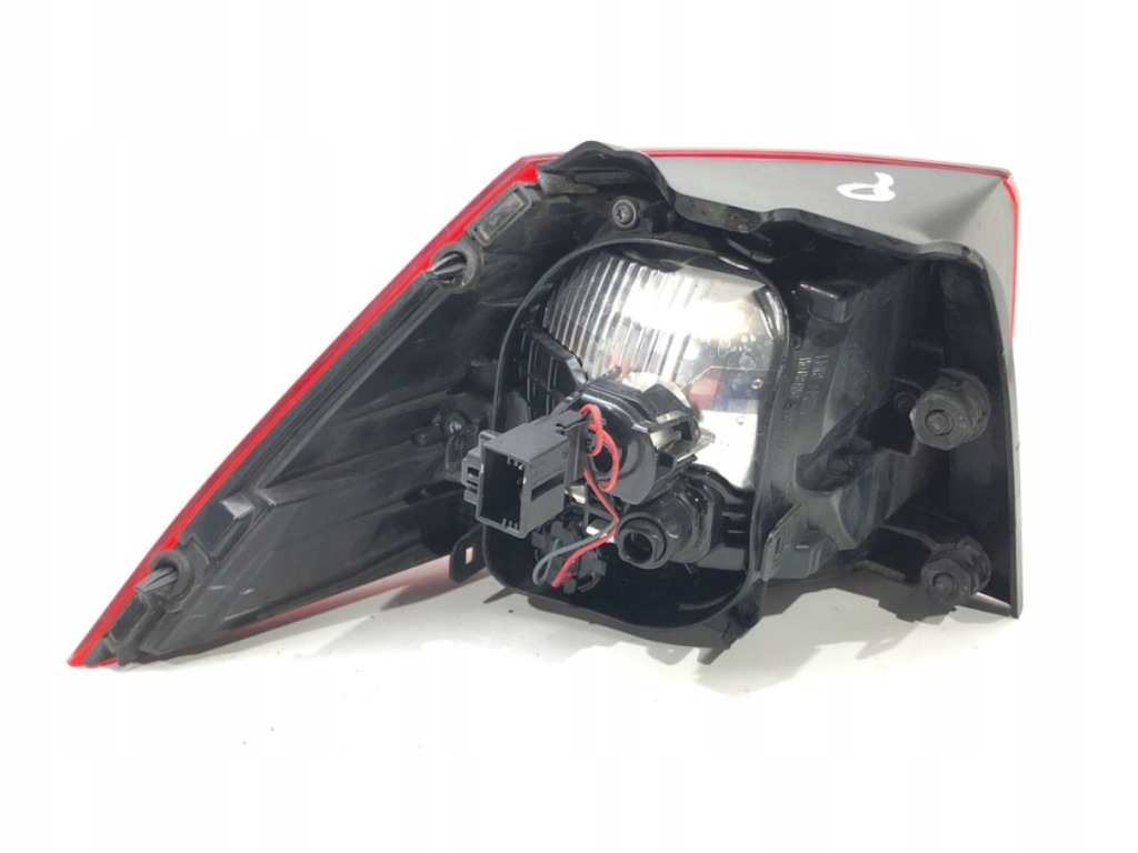 фото №3, Лампа правий задня vw golf vii 5g0945096f хетчбек