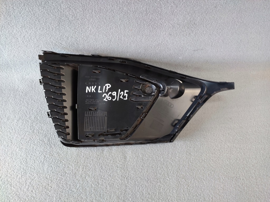 фото №4, Audi q8 4m8 решётка заглушка рамка правая 4m8807682a