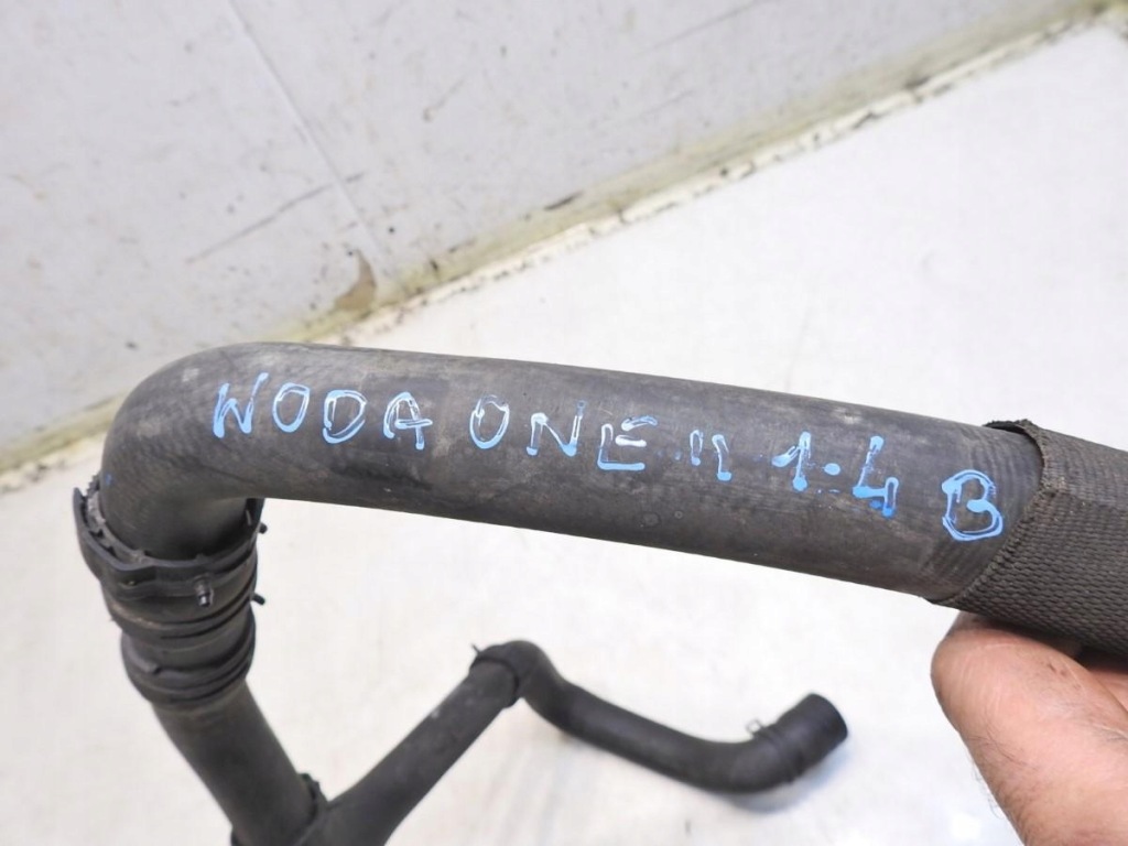 Патрубок труба води mini one 2 r56 1.4 1181912 Ціна