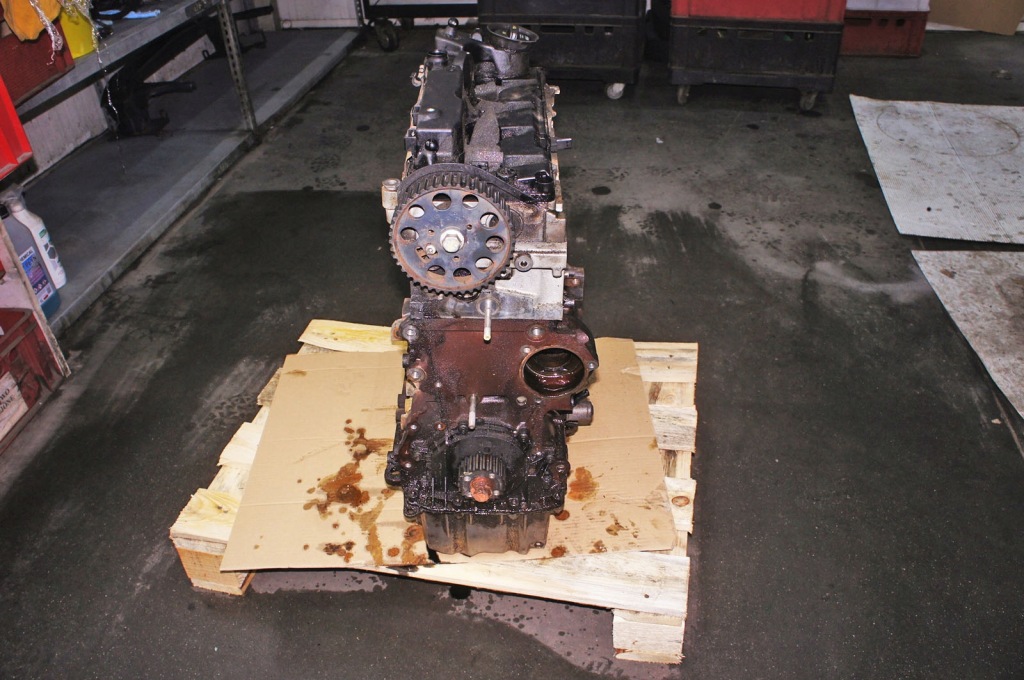 фото №10, Qi001 vvw golf vii 1.6d clha 105km двигатель 23% vat