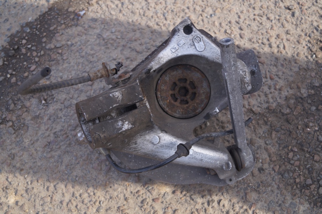 фото №7, Поворотный кулак правый перед porsche 911 997 997341658