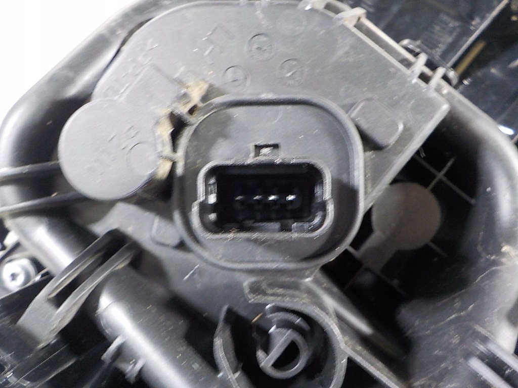 фото №6, Renault captur i 13- лампа задняя задняя левая