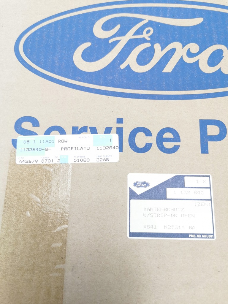 фото №7, Прокладка двері ford оригінальний номер 1132840