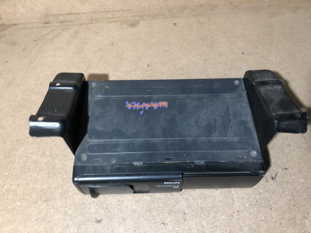 фото №2, Чейнджер cd renault megane ii 22rc026