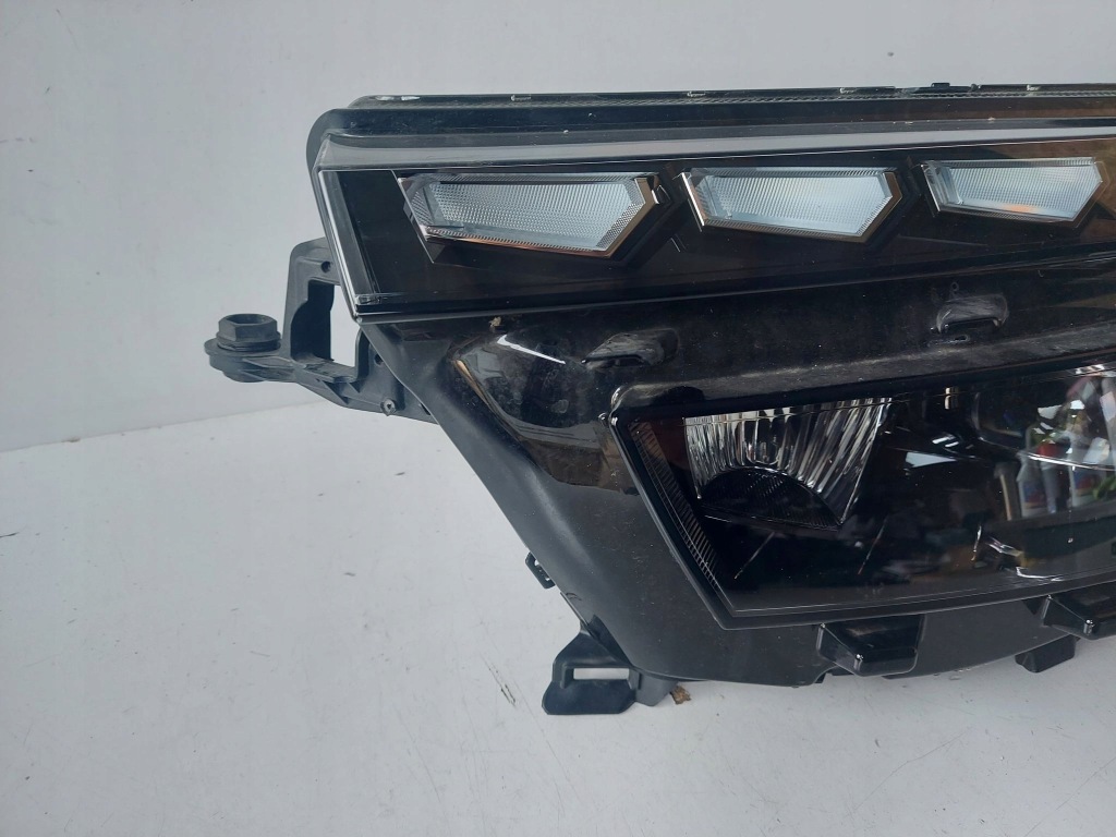 фото №2, Skoda kamiq лампа ліва перед передня full led