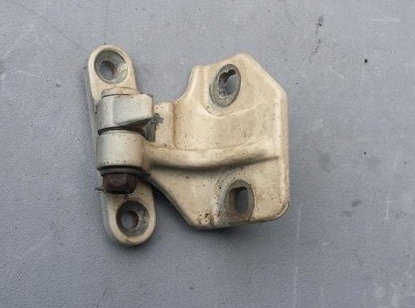 Купити Петля двері правий задній dół mercedes a 168 w168