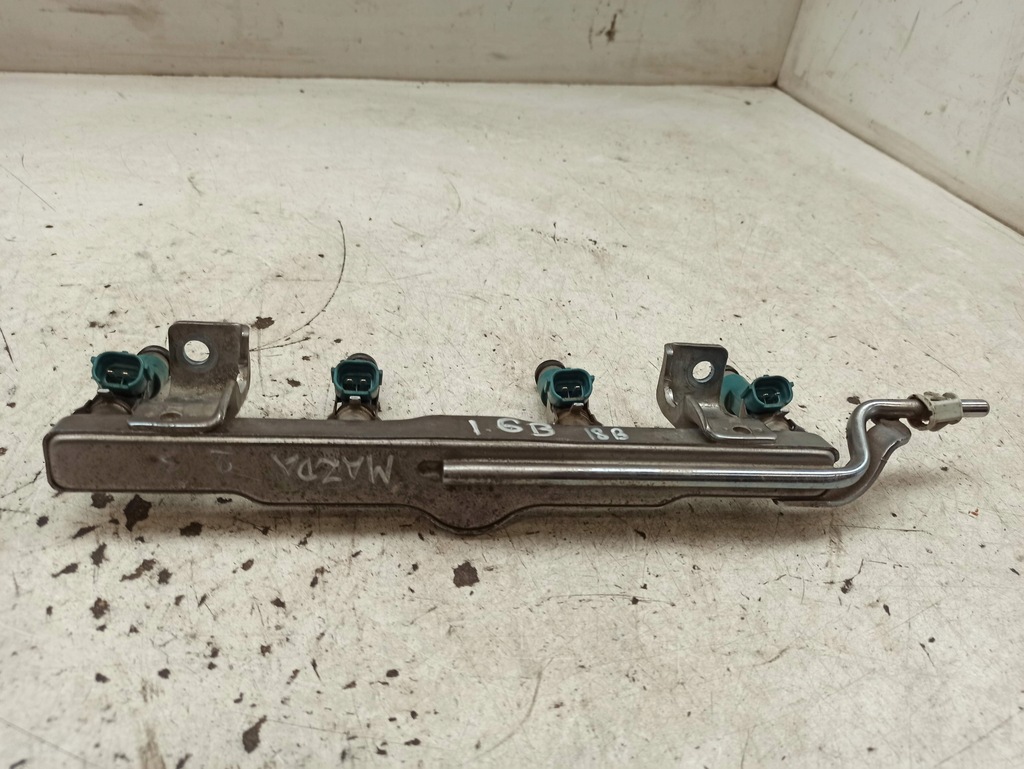 фото №6, Mazda 2 3 1.6b молдинг упорскування