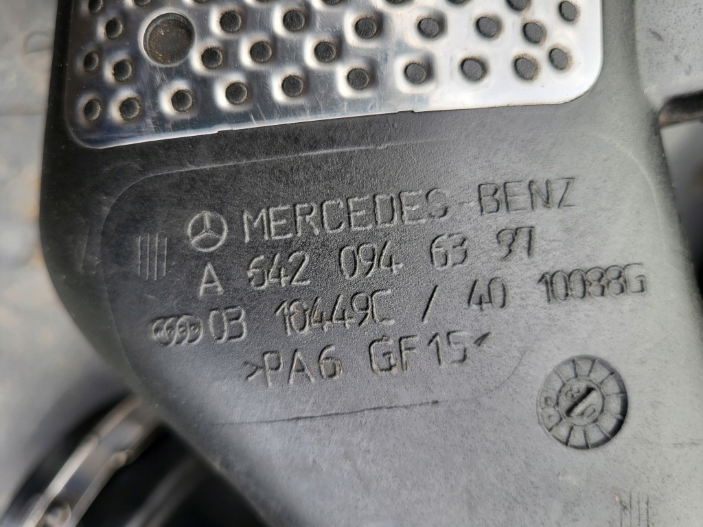 Воздухозаборник канал шланг воздуха расходомер mercedes w164 3.0 v6 cdi оригинальный номер Киев