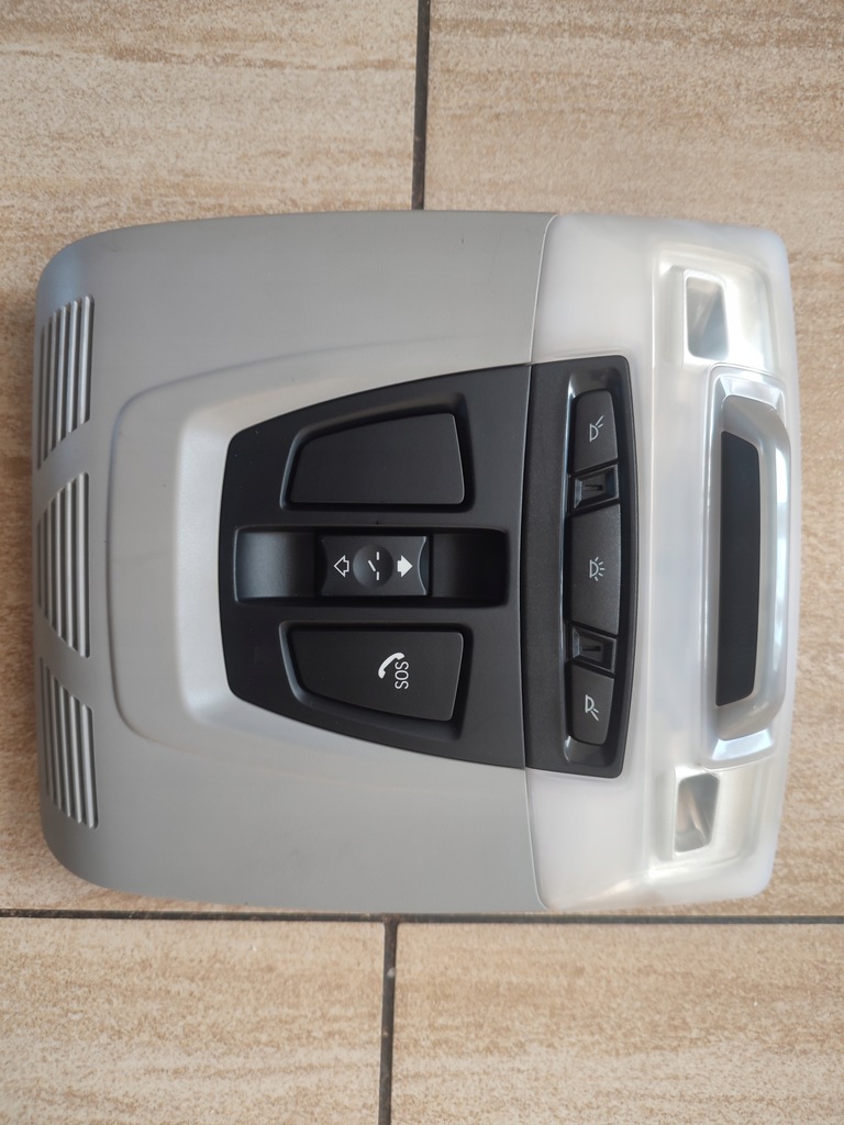 фото №7, Лампа освітлення стельовий кабіни перед передня sos bmw x1 f48