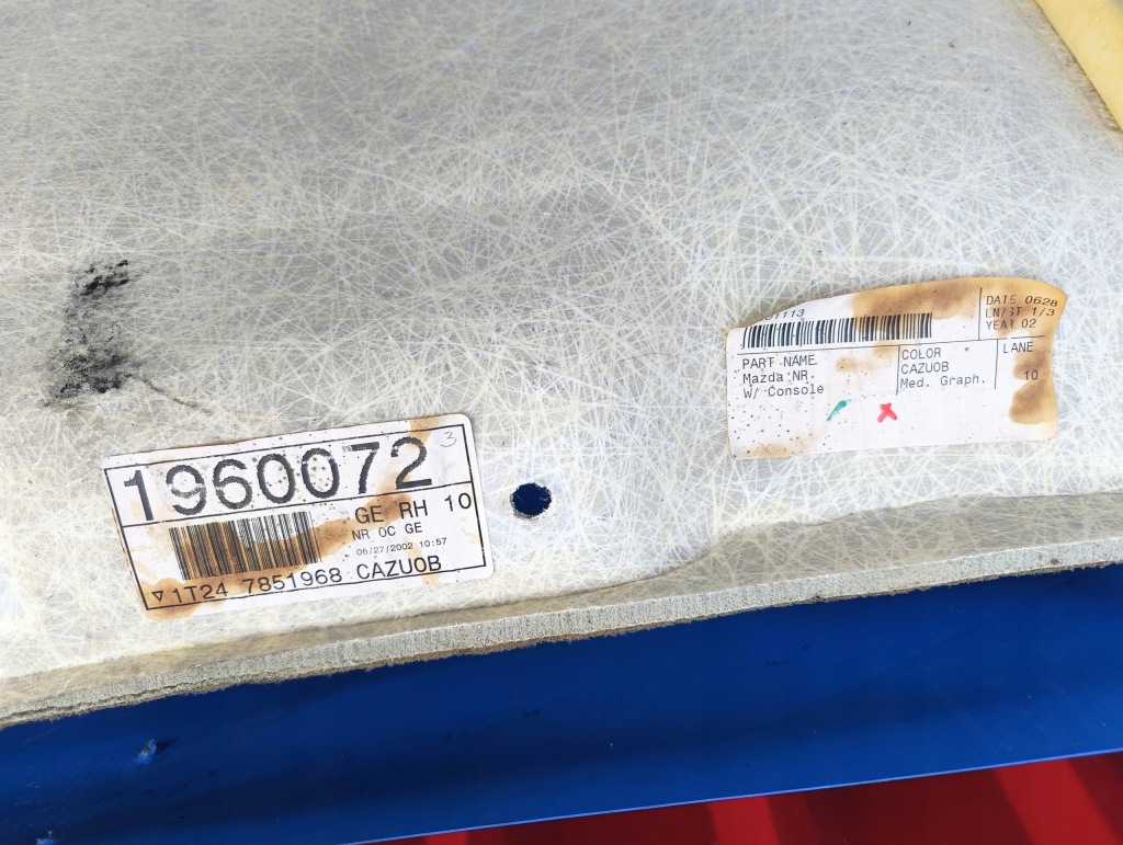 Потолок mazda tribute 1 00-04r. Недорого