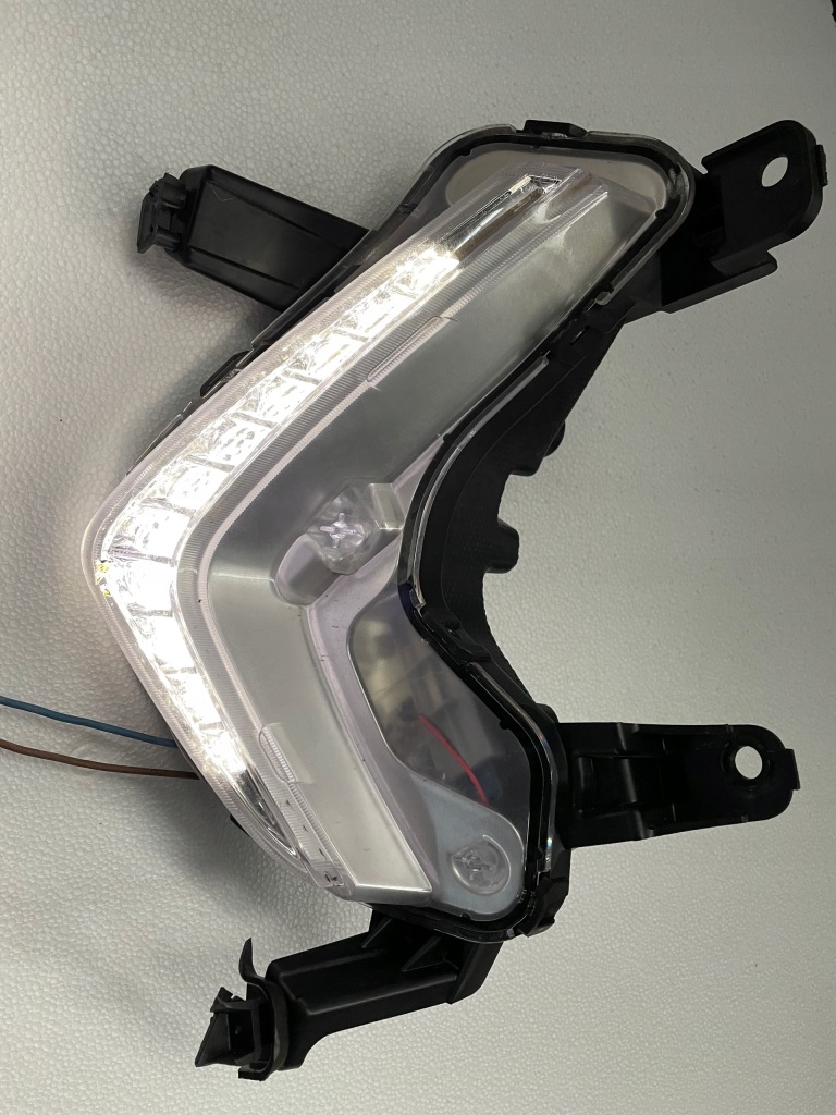 фото №1, Tucson ii n line протитуманна фара led drl правий 92208-d7700