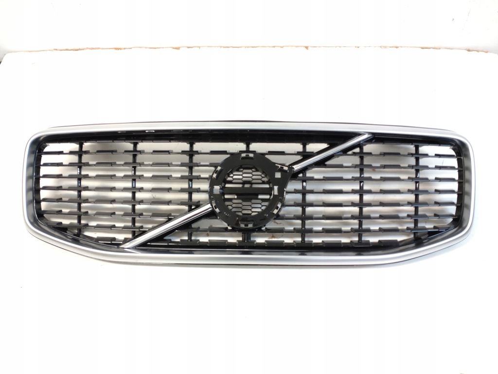 фото №8, Решітка радіатора решітка радіатора volvo xc60 po 2017- 19 r- design