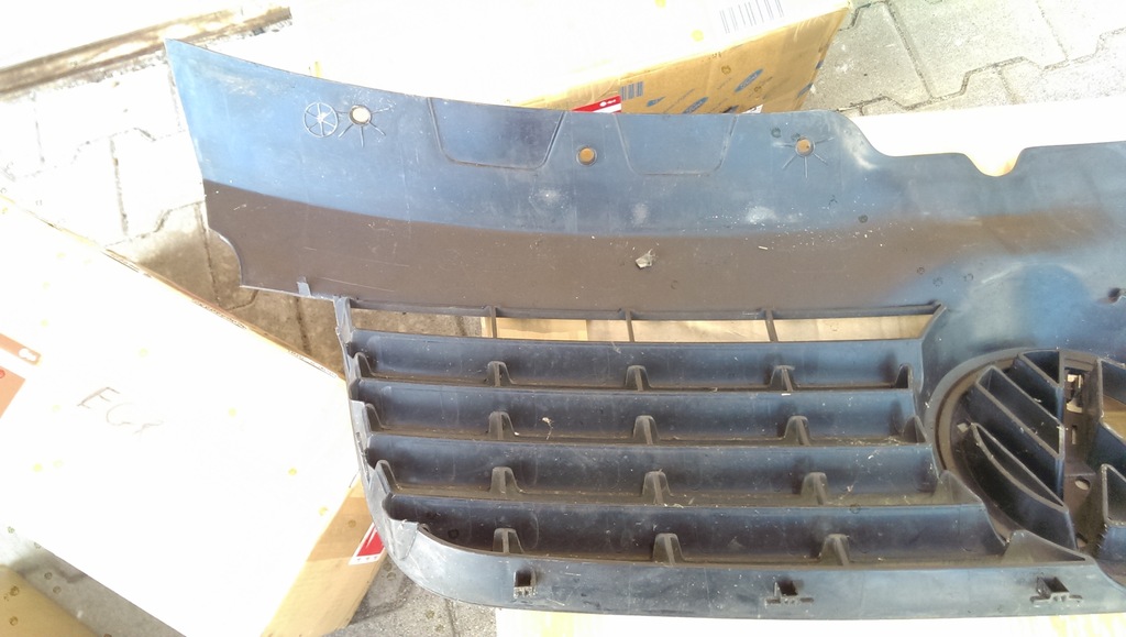 фото №8, Решітка радіатора решітка радіатора vw transporter t5 7h0807101/5