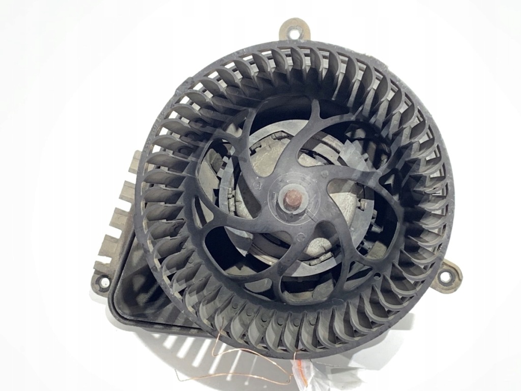 Купити Повітродувка обдув vw lt 28 35 663329w вентилятор