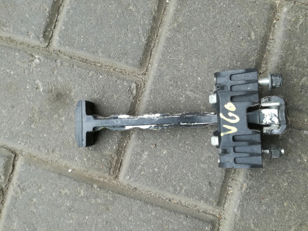 фото №1, Volvo v60 s60 ii ограничитель дверь левый перед