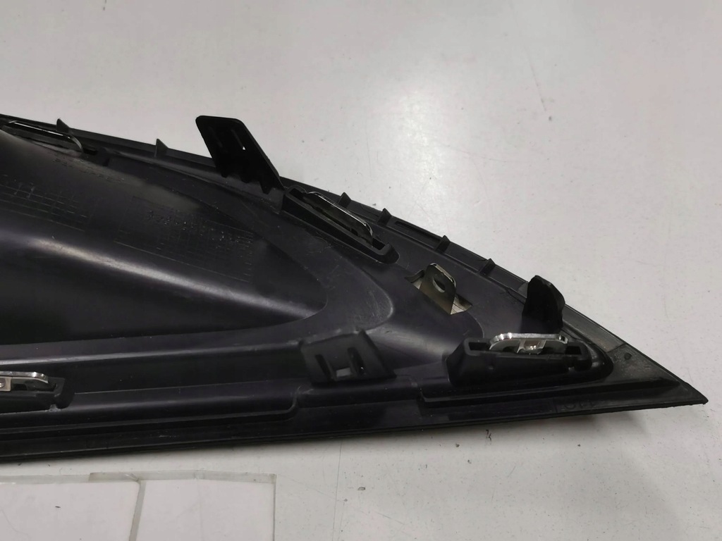 фото №11, Решітка бампера передній peugeot 3008 ii ліва 914.