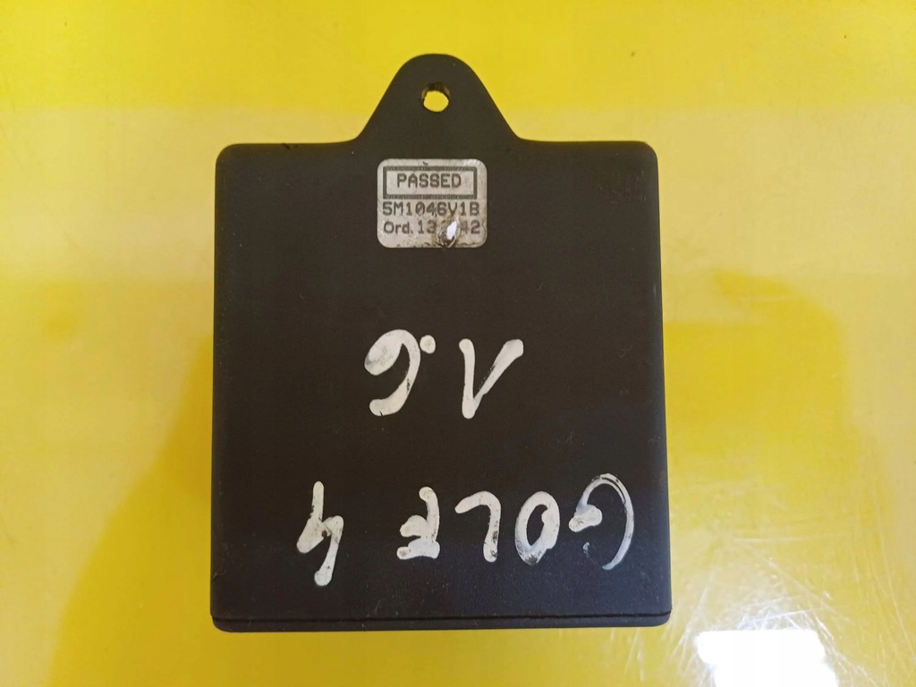 фото №5, Модуль блок керування центрального замка volkswagen golf iv 4m1046v1c nr980