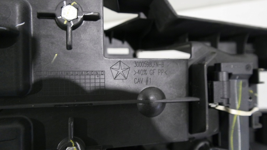 фото №4, Кронштейн основа fiat freemont journey 11r.