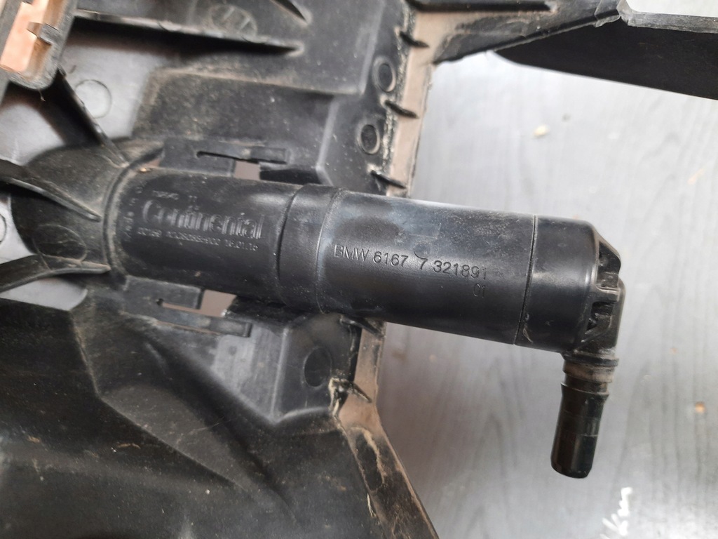 фото №7, Bmw x1 e84 2.0 20i омыватель направляющая заглушка kpl.