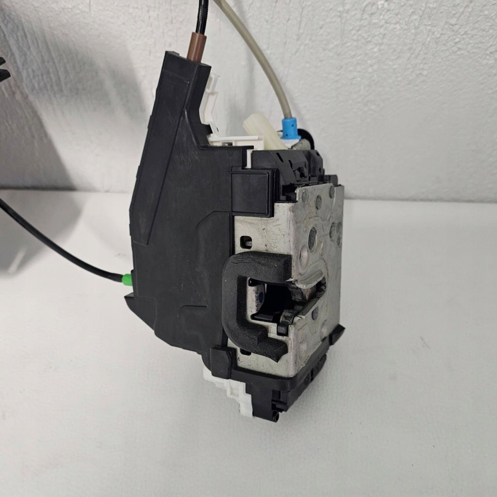 фото №7, Привід замка двері лівий перед tesla x plaid 1614334-00-d