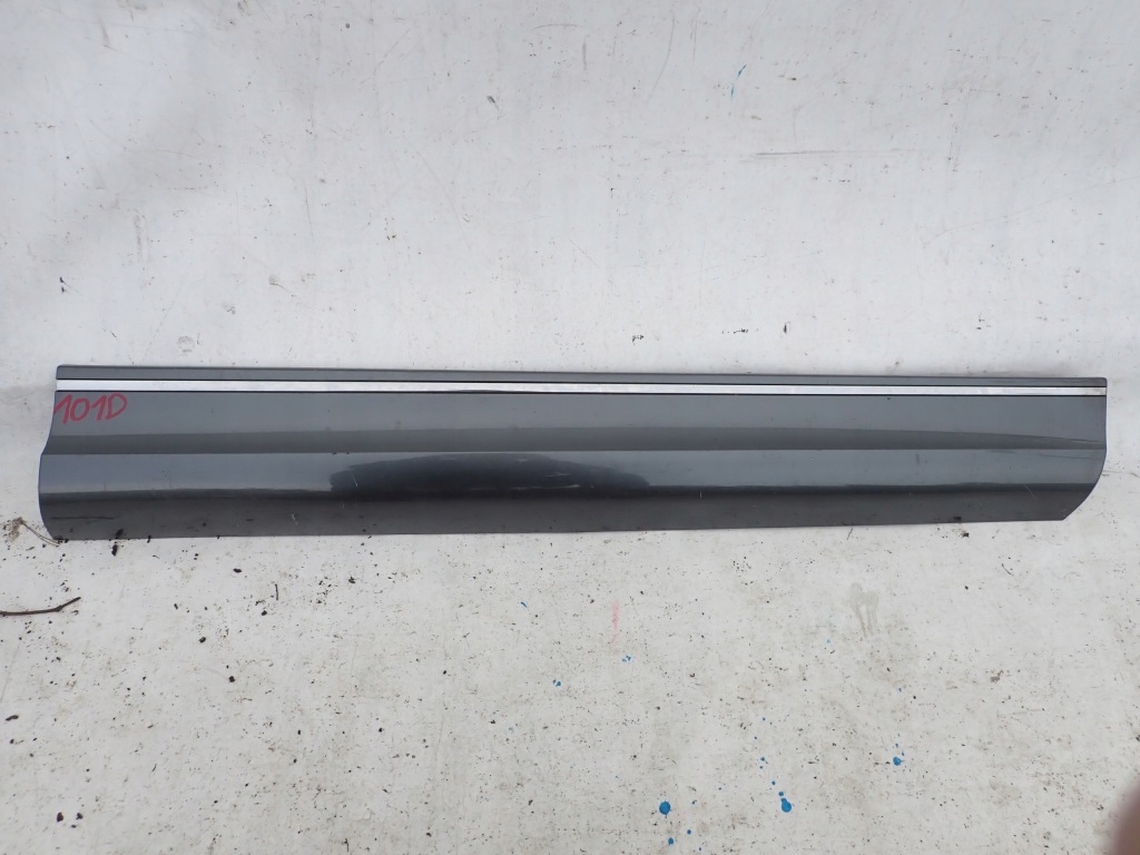 фото №1, Audi q7 4l lift молдинг дверь правая перед передняя 4l0853960